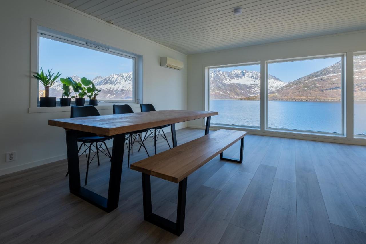 Polar Panorama Lodge Fjordgard Bagian luar foto